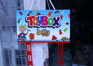 Sản xuất hanger dây nhựa Toybox Jelly