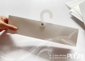 Hanger móc vải trắng trơn không in có sẵn cho Công Ty sử dụng ngay và ít.