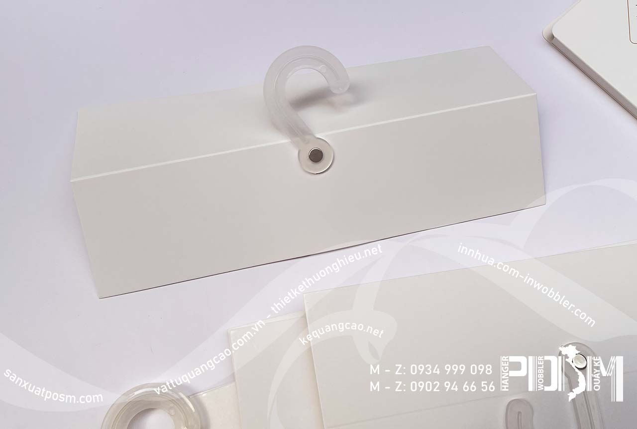 bảng treo mẫu vải trắng bảng treo mẫu vải trắng